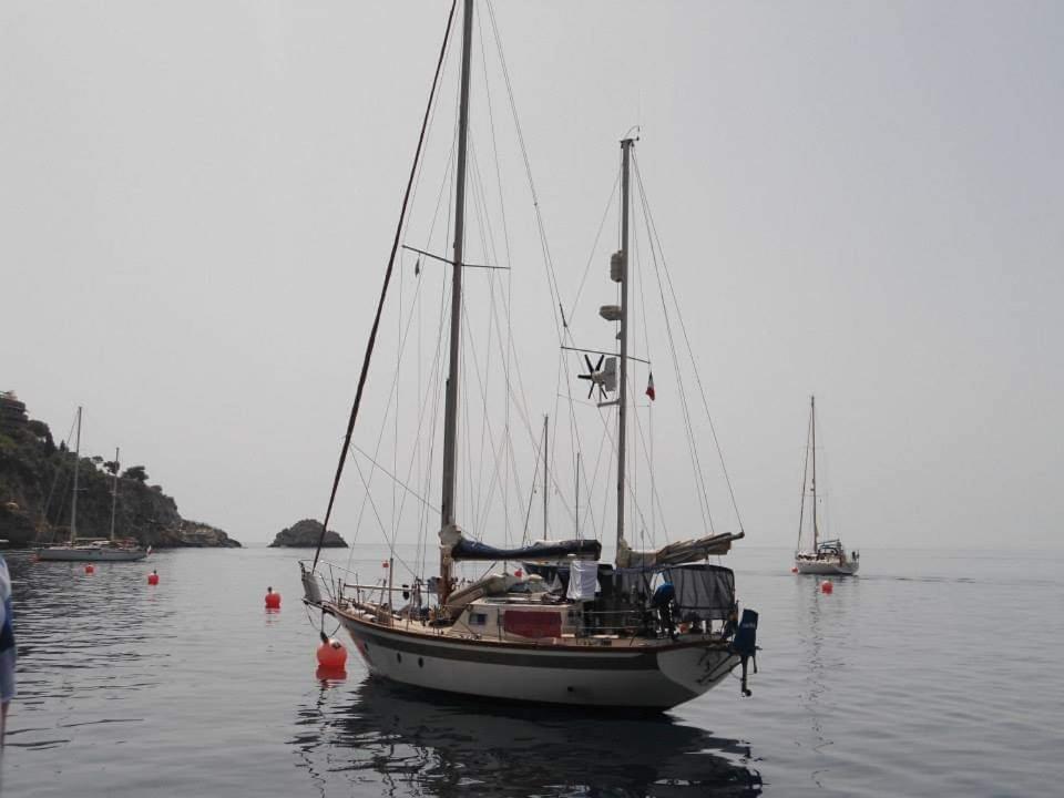 Villa Iris Giardini-Naxos Kültér fotó