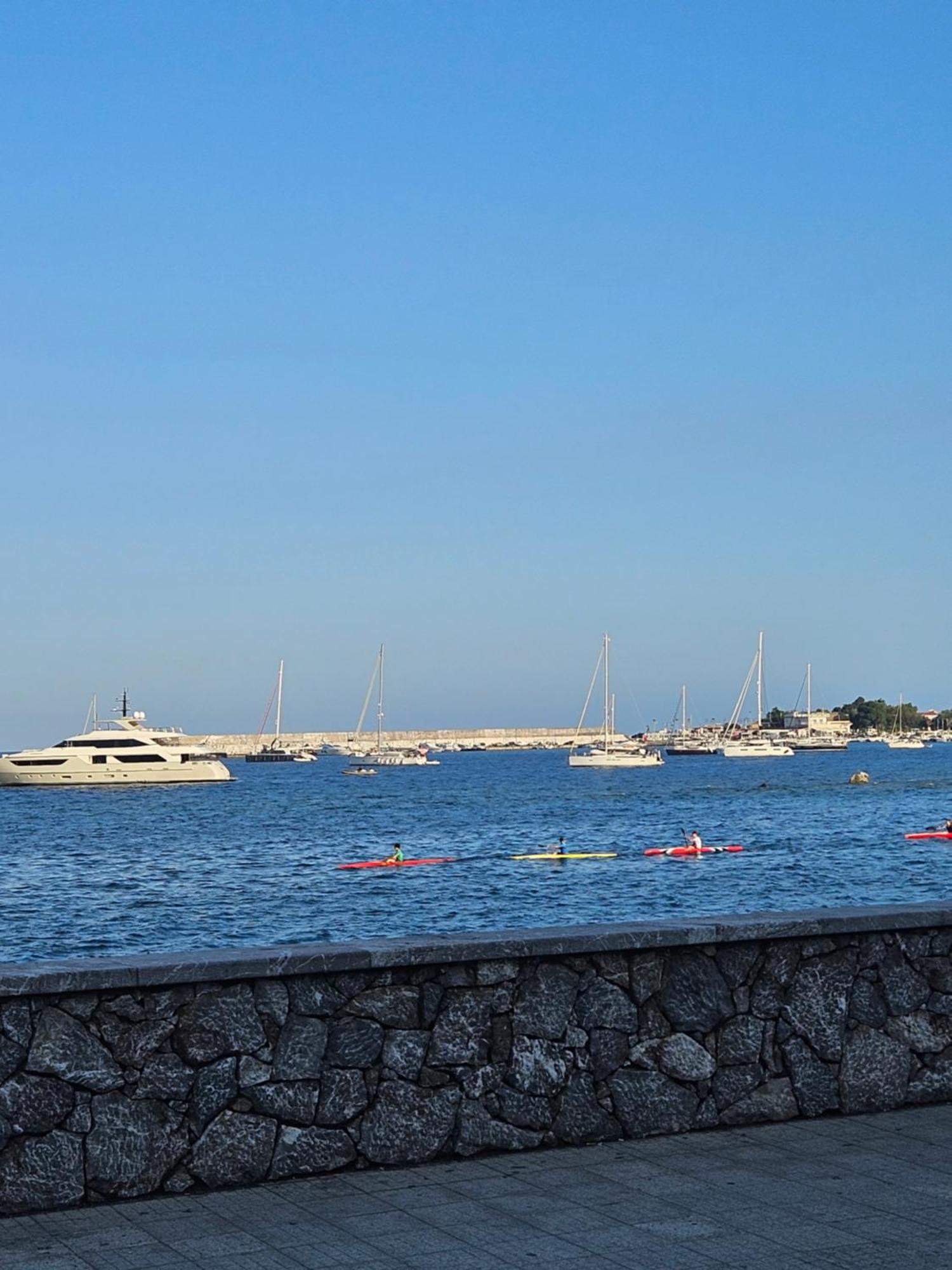 Villa Iris Giardini-Naxos Kültér fotó